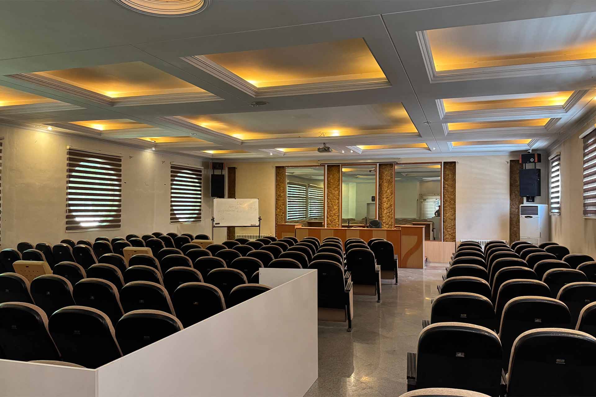 سالن همایش دهکده ورزشی